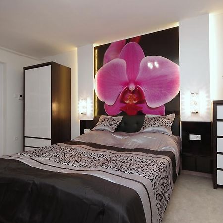 Regina Delux Apartman Gyula Exterior photo