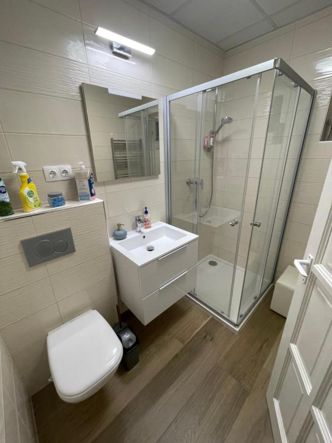 Regina Delux Apartman Gyula Exterior photo
