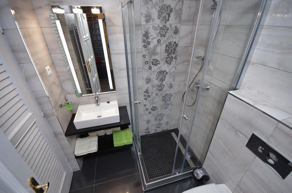 Regina Delux Apartman Gyula Exterior photo