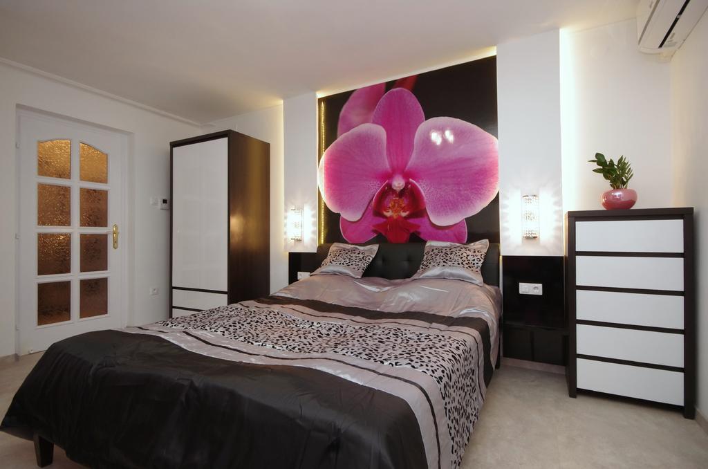 Regina Delux Apartman Gyula Exterior photo
