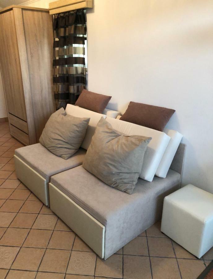 Regina Delux Apartman Gyula Exterior photo